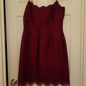 Scalop Maroon dress